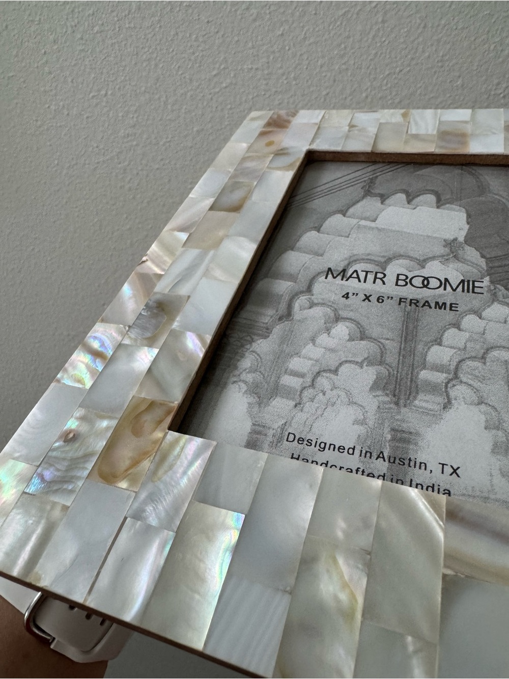 Mother of pearl 4”x6” picture frame